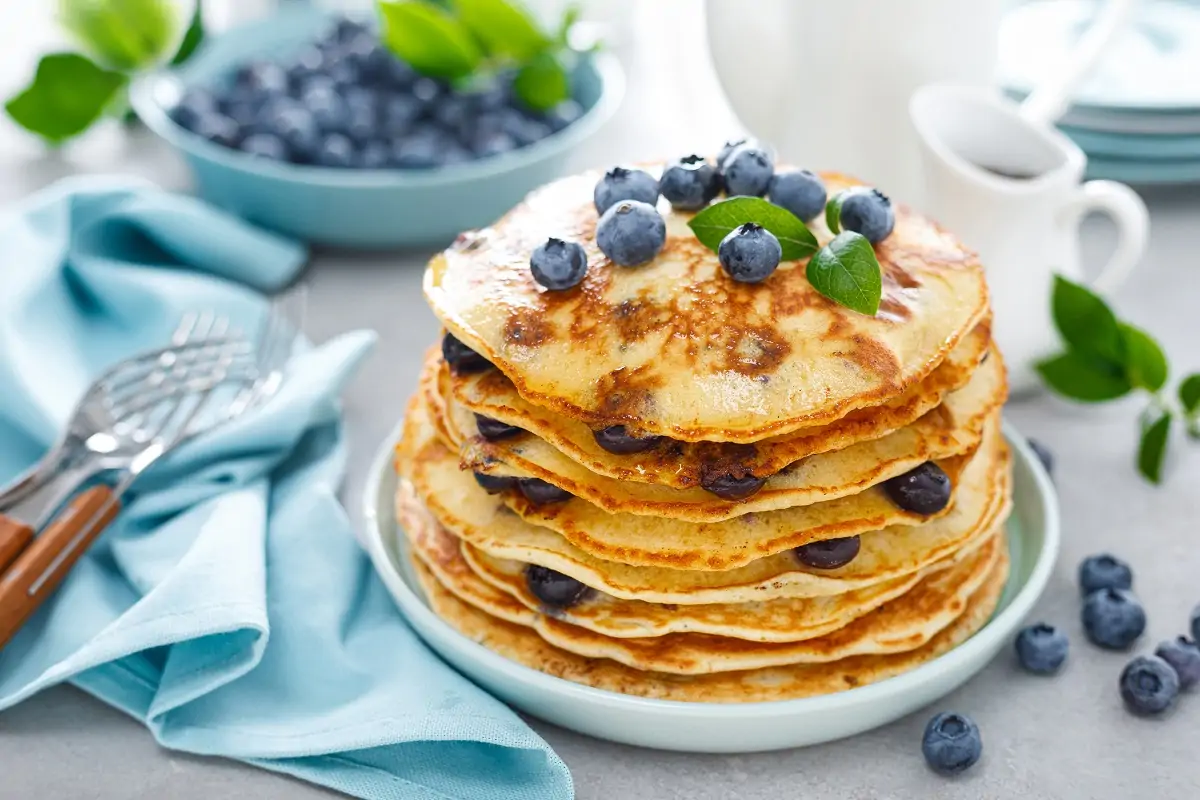 blueberry pancakes, edibles, pancake edibles, edible breakfast ideas, marijuana doctors